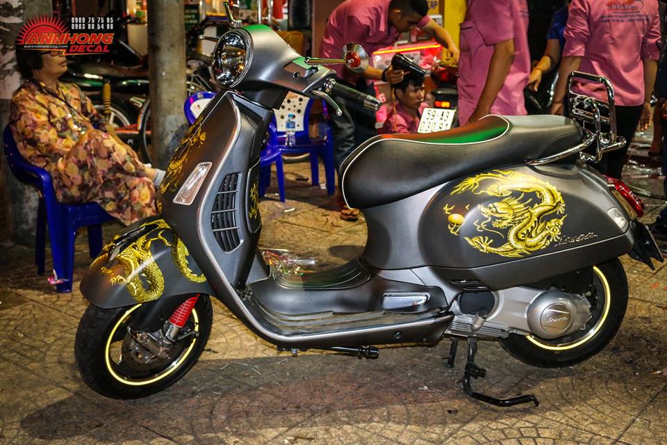 thiết-kế-tem-xe-vespa-dán-tem-xe-vespa