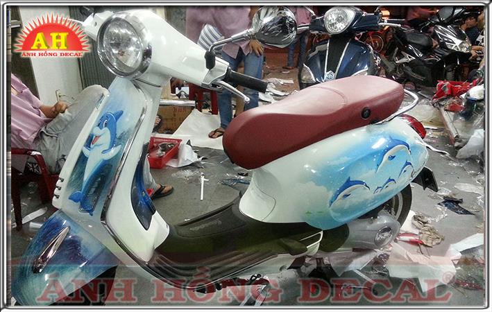 Tem Xe Vespa 221