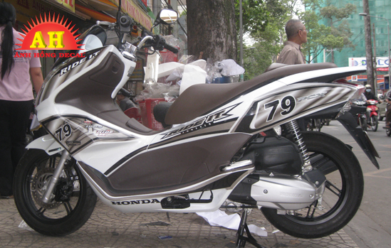 Tem Xe PCX 037